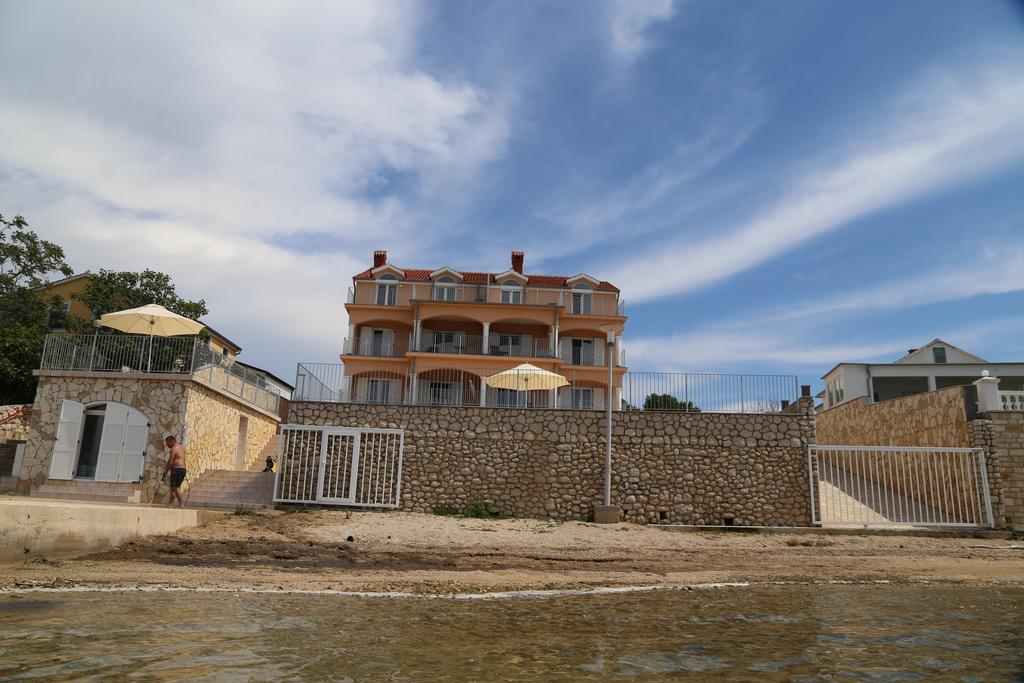 Mk | Apartments Nin Врси Екстериор снимка